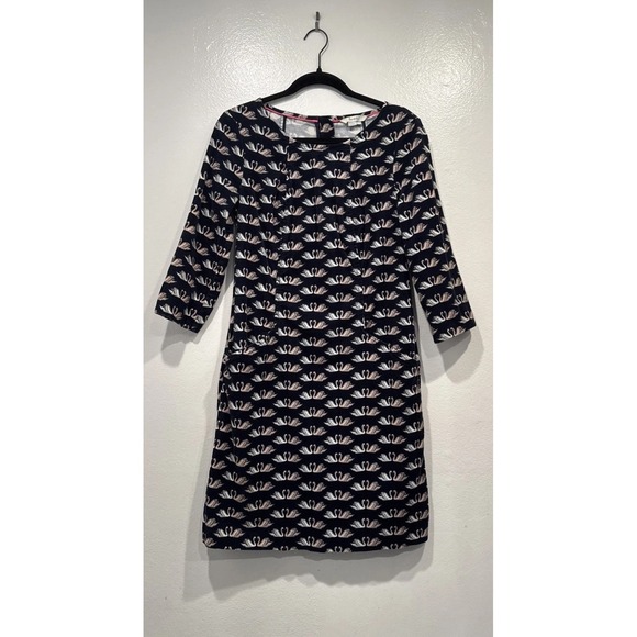 Boden Dresses & Skirts - BODEN Womens Christina Corduroy Novelty Swan Print Dress Size 6 6R Pockets